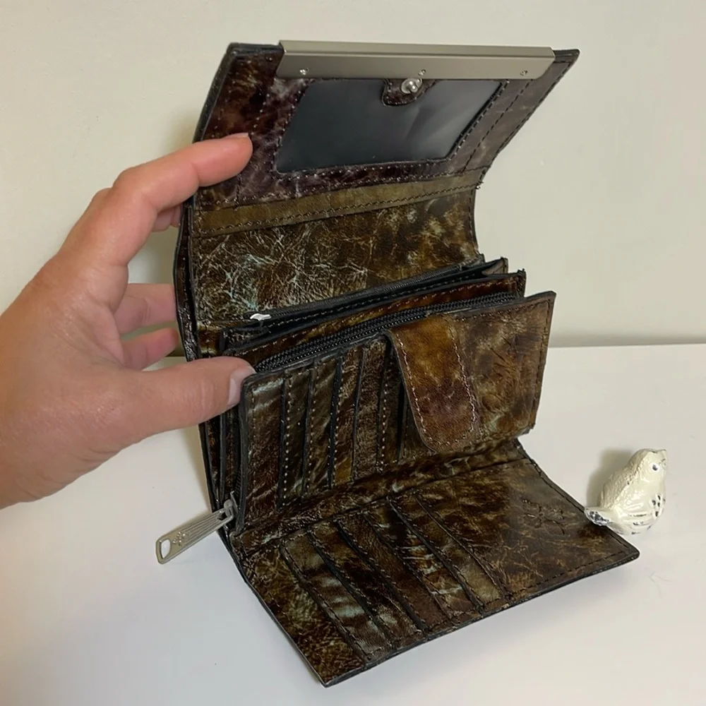 Patricia Nash Wallet New Without Tag 🏷️